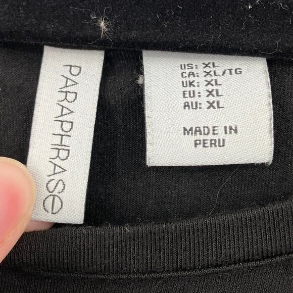 Paraphrase Black Basic Side Slit Loose Fit Lightweight Sleeveless Tank Top Shirt - Picture 2 of 5